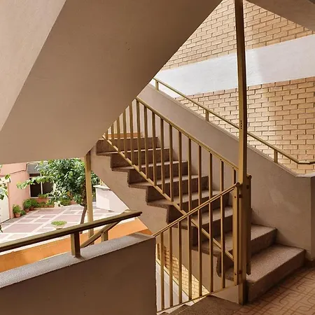 Bertoni By The Sea Apartment