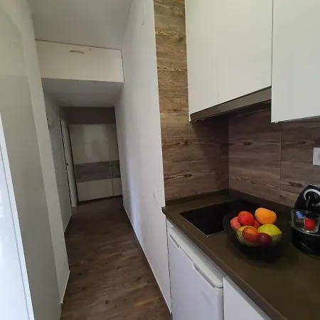 Apartment Bertoni By The Sea *